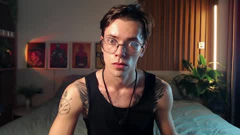 William online show from 04.08.26