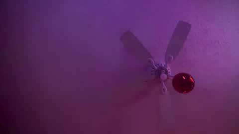 Snapshot of williambrooks813 chatting on 11.01.25 williambrooks813 online show from 11.01.25