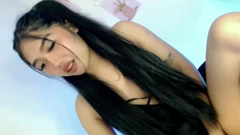 LE XI online show from 02.26.26