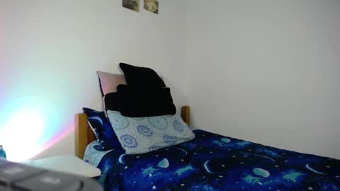 Snapshot of willmonkey chatting on 02.25.26 willmonkey online show from 02.25.26