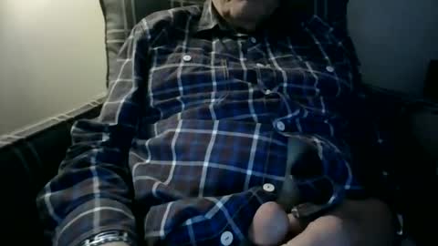 Snapshot of willnedoher chatting on 12.02.24 Willhedoher online show from 12.02.24