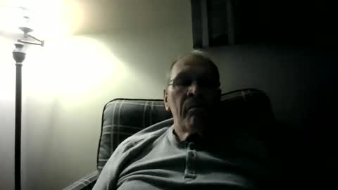 Snapshot of willnedoher chatting on 05.10.26 Willhedoher online show from 05.10.26