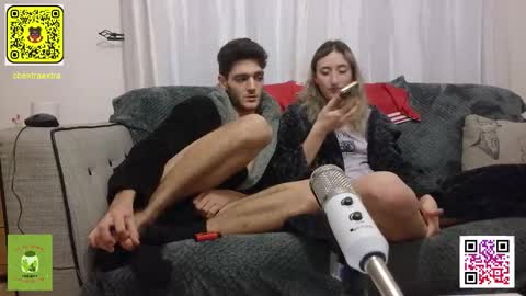 Snapshot of willy_est_95 chatting on 12.17.25 willy_est_95 online show from 12.17.25