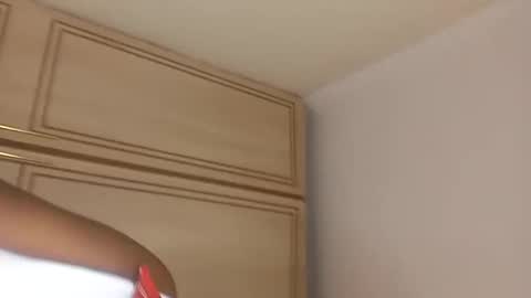 willyoubemine1 online show from 02.27.25