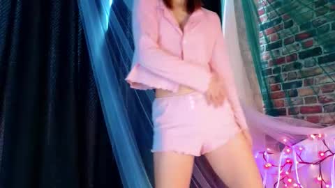 Vicki3 online show from 03.11.26