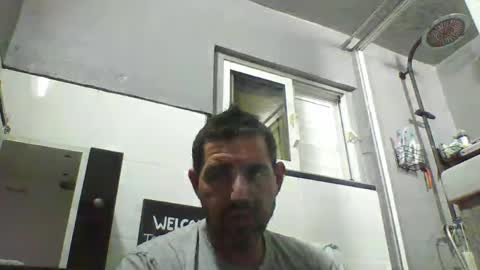 Snapshot of windowpane5 chatting on 12.03.24 windowpane online show from 12.03.24