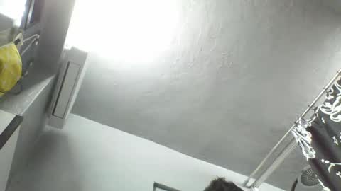 Snapshot of windowpane5 chatting on 12.25.24 windowpane online show from 12.25.24