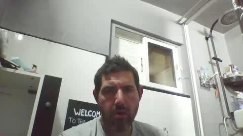 Snapshot of windowpane5 chatting on 12.26.24 windowpane online show from 12.26.24