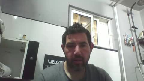 Snapshot of windowpane5 chatting on 01.01.25 windowpane online show from 01.01.25