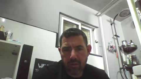 Snapshot of windowpane5 chatting on 01.19.25 windowpane online show from 01.19.25