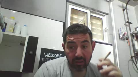 Snapshot of windowpane5 chatting on 01.25.25 windowpane online show from 01.25.25