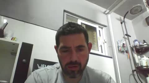 Snapshot of windowpane5 chatting on 01.28.25 windowpane online show from 01.28.25