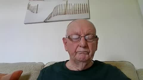 Snapshot of windy19391a chatting on 04.23.26 windy19391a online show from 04.23.26