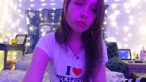 Snapshot of wingardiumleveveosa chatting on 12.06.24 Eevie online show from 12.06.24