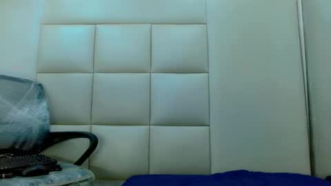 WinnyBarness online show from 10.26.25