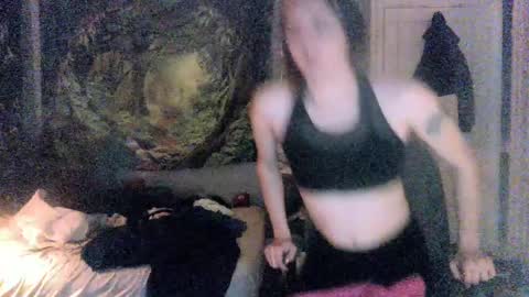 Snapshot of winter123137 chatting on 12.18.24 Winter online show from 12.18.24