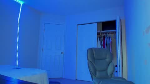 Winter Miracle online show from 02.26.25