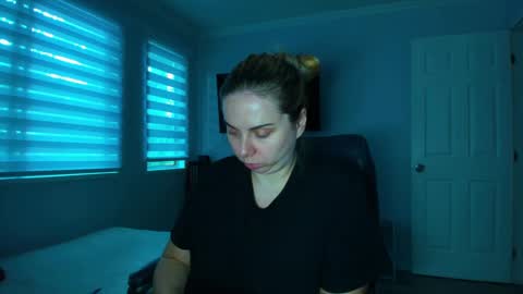 Winter Miracle online show from 09.30.25