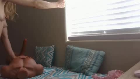 Snapshot of wishgoddes chatting on 02.12.26 WishGoddes online show from 02.12.26