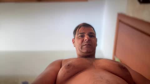 Witebull online show from 03.31.26