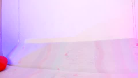 Snapshot of wizycandy_1 chatting on 09.24.25 Wiz and Candy online show from 09.24.25