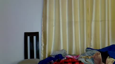 girlie o online show from 02.18.25