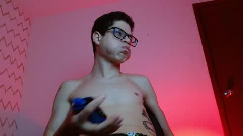  W O L F  online show from 01.09.26