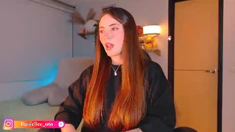 Snapshot of wolfsfoster chatting on 07.18.26 online show from 07.18.26