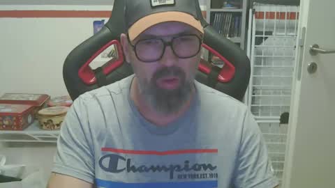 Adam online show from 12.11.24