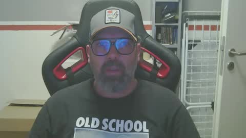 Adam online show from 03.12.25