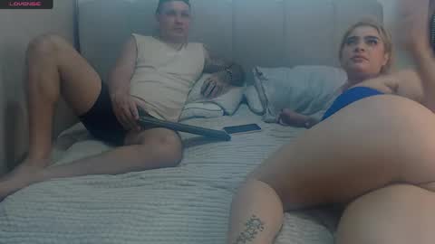 Sofia And Thomas online show from 05.15.26