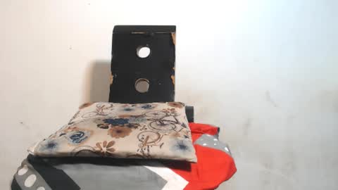 SHENIEL RODRIGUEZ online show from 01.15.25