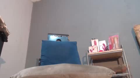 SHENIEL RODRIGUEZ online show from 05.01.26