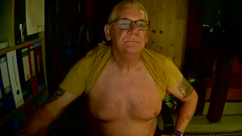 Snapshot of wonneprop10 chatting on 09.14.25 Always Horny online show from 09.14.25