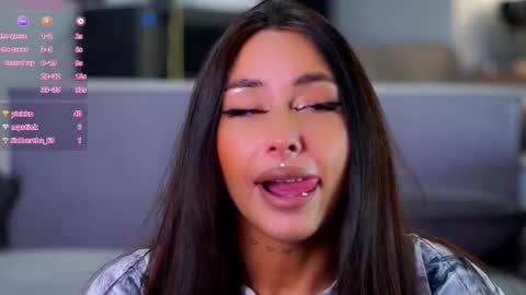 Snapshot of wonthityouback chatting on 02.15.26 Maria online show from 02.15.26