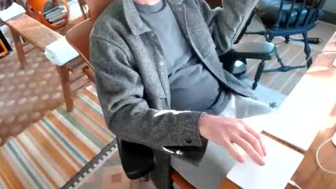 Chuck online show from 04.08.26