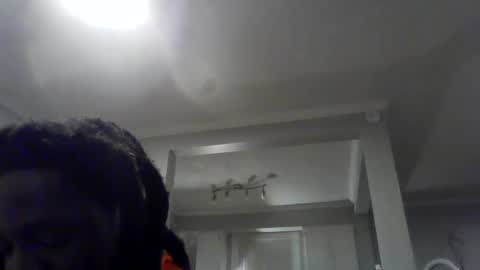 Snapshot of woodpipe69 chatting on 01.01.25 Woodpipe69 online show from 01.01.25