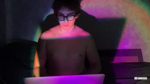 Snapshot of woods_jerk chatting on 10.26.25 Mitya online show from 10.26.25