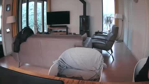 woodwurm and Snoeske online show from 12.20.25