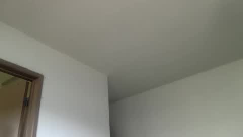 woof_wolf37 online show from 03.27.26