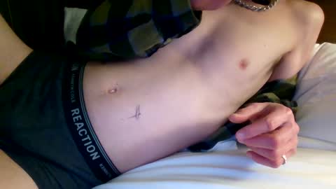 woofwolfxix online show from 02.22.25