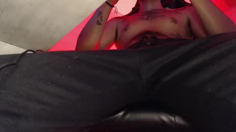 Woondeer online show from 11.10.25