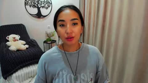 dudetta Kim online show from 09.20.25