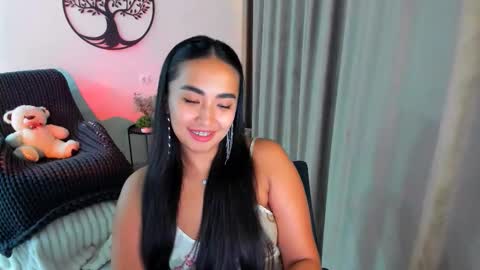 dudetta Kim online show from 09.30.25