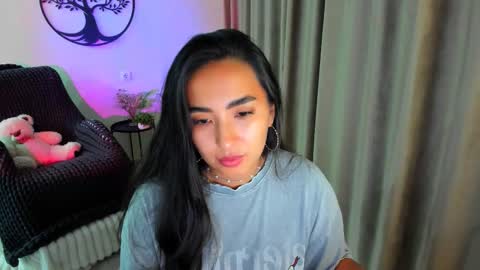 dudetta Kim online show from 11.10.25