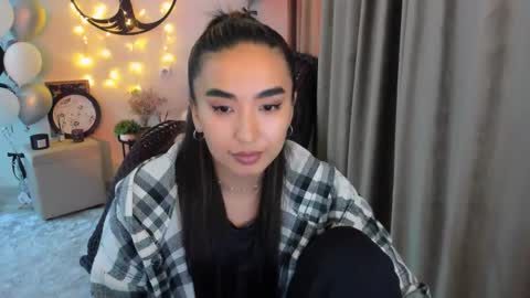 dudetta Kim online show from 03.30.26