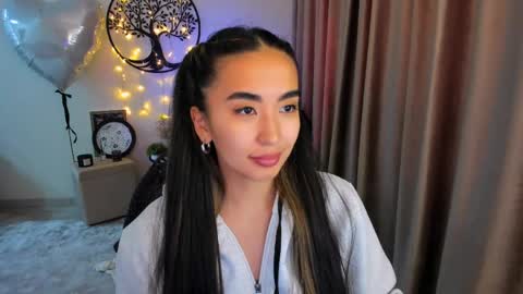 dudetta Kim online show from 04.14.26