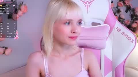 Snapshot of wow_angel chatting on 06.30.26 wow_angel online show from 06.30.26
