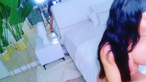 Snapshot of wow_eva_wow chatting on 02.08.25 Eva online show from 02.08.25