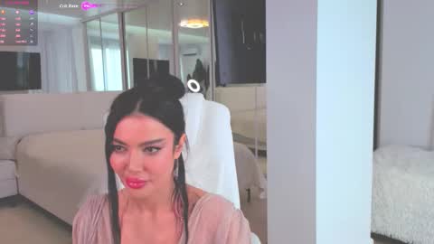 Snapshot of wow_eva_wow chatting on 09.19.25 Eva online show from 09.19.25